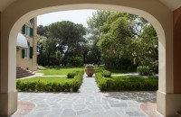 augustus hotel forte dei marmi garden