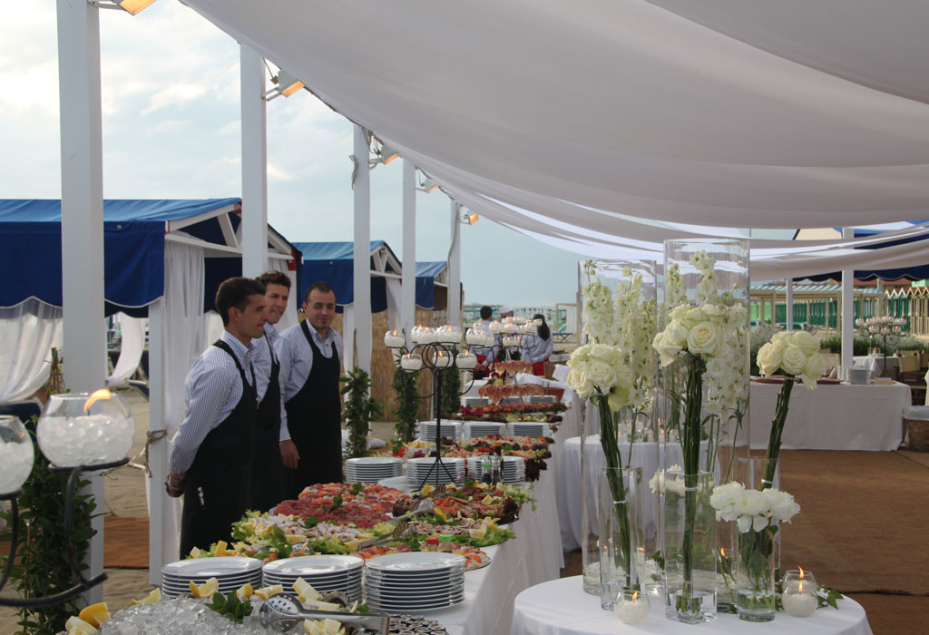 beach wedding forte dei marmi