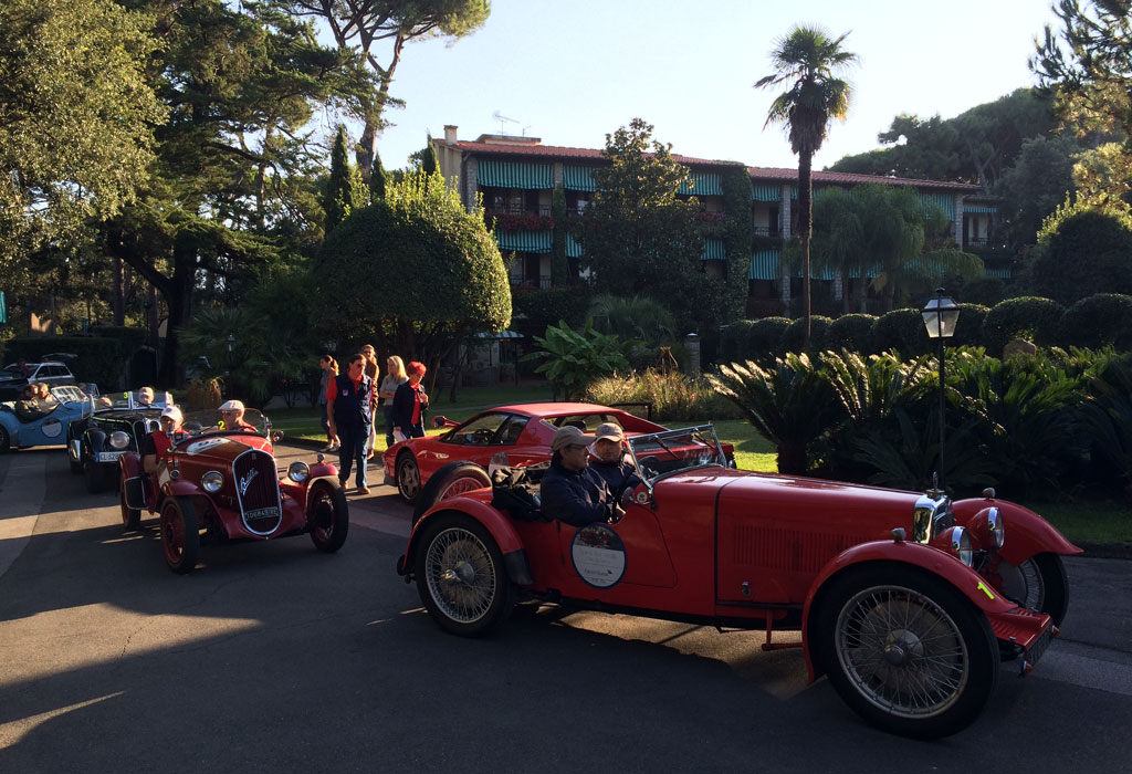 augustus hotel forte dei marmi cars