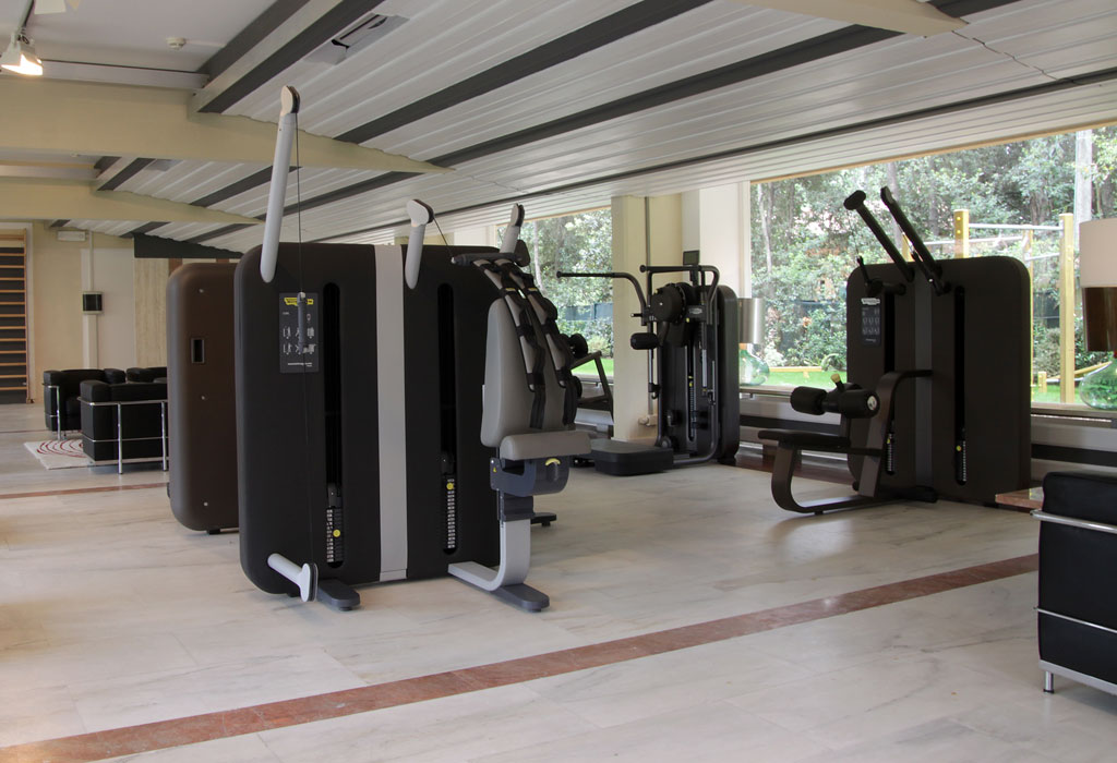 augustus hotel forte dei marmi gym