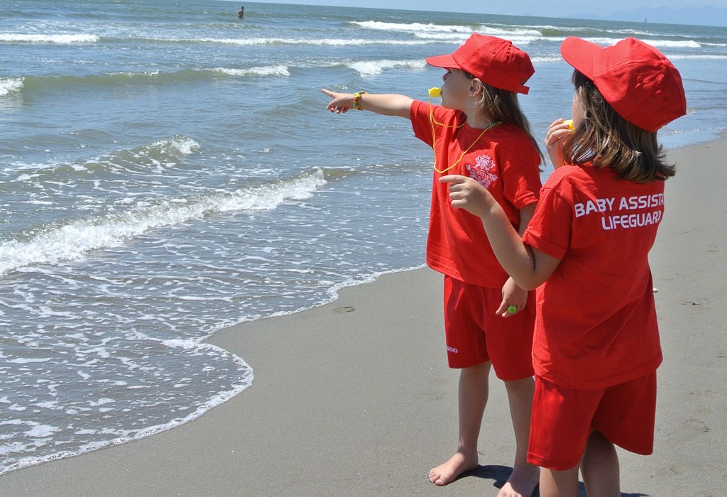 augustus hotel forte dei marmi beach club