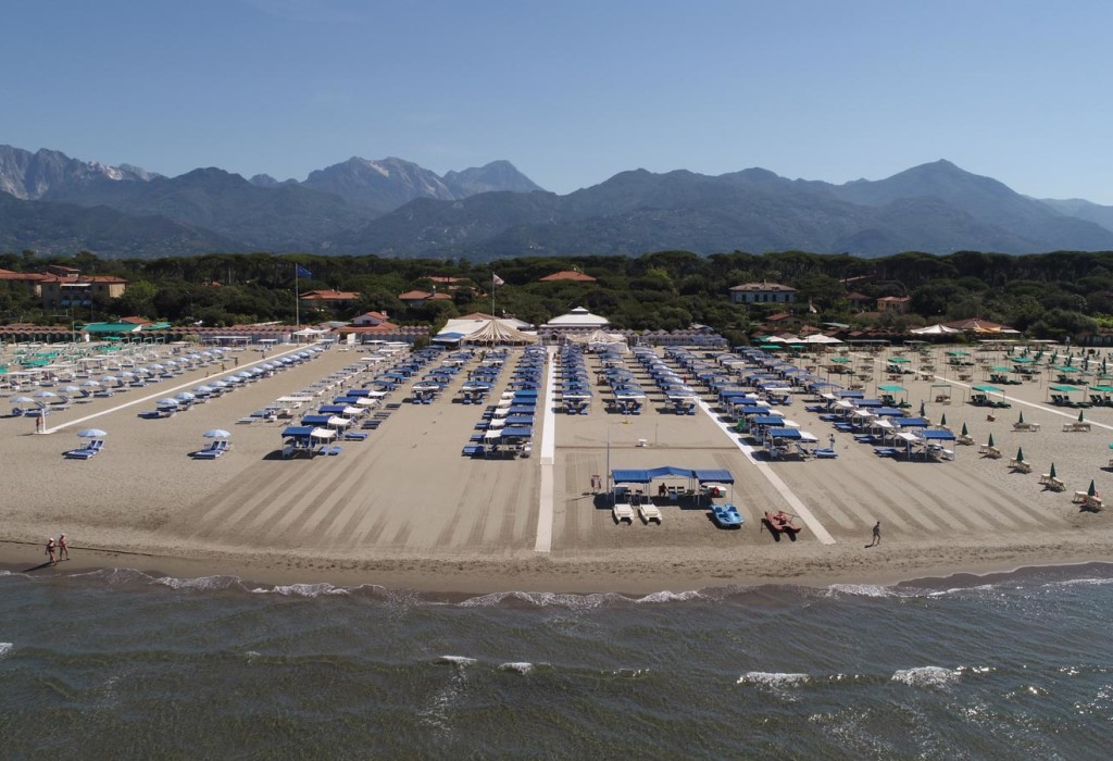 augustus hotel forte dei marmi beach