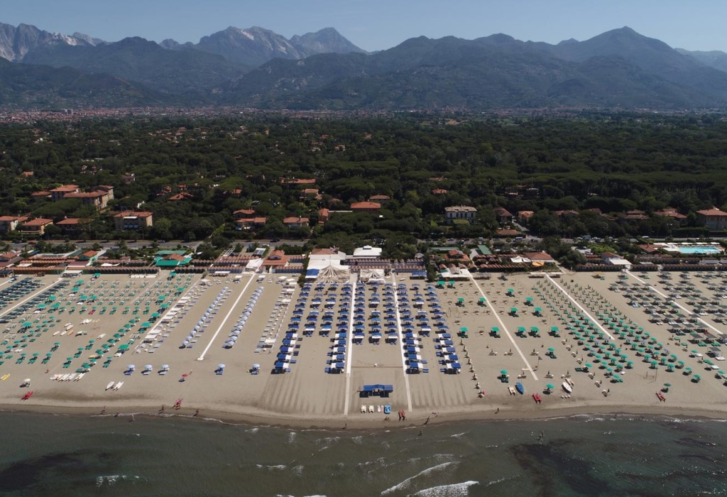 augustus hotel forte dei marmi beach