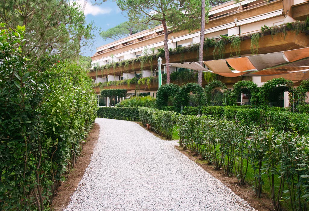 augustus hotel forte dei marmi la nave