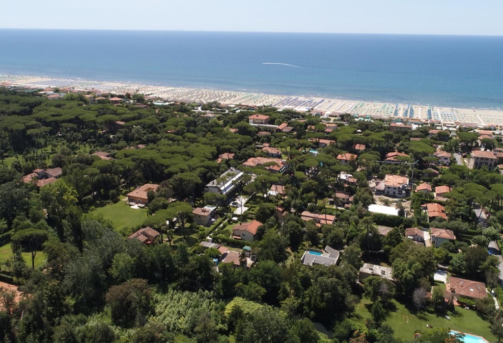 augustus hotel forte dei marmi view