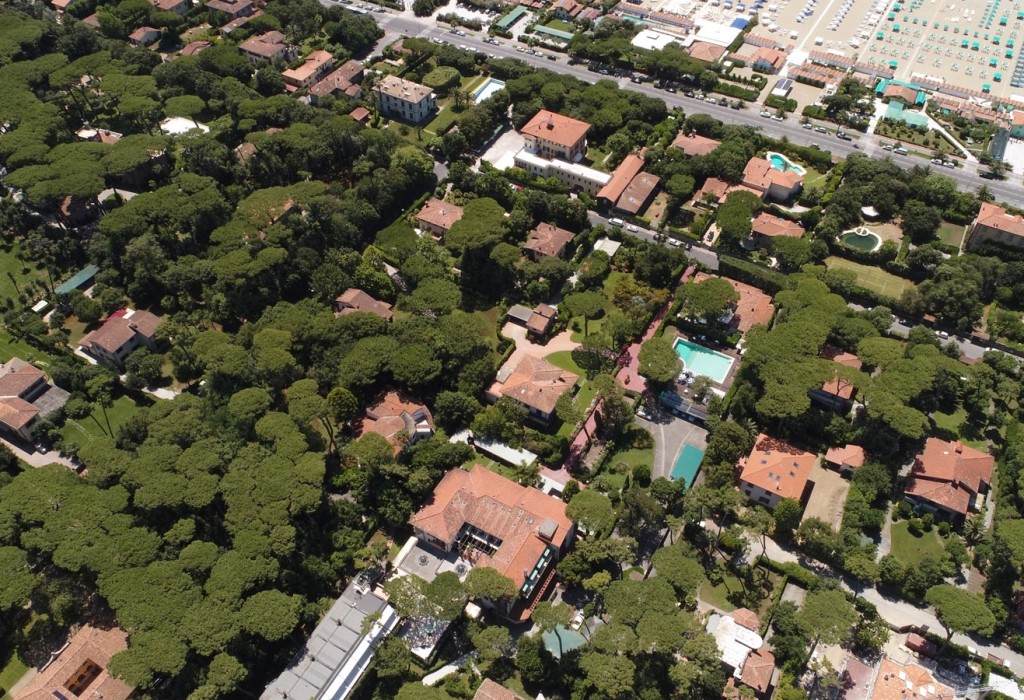 augustus hotel forte dei marmi view