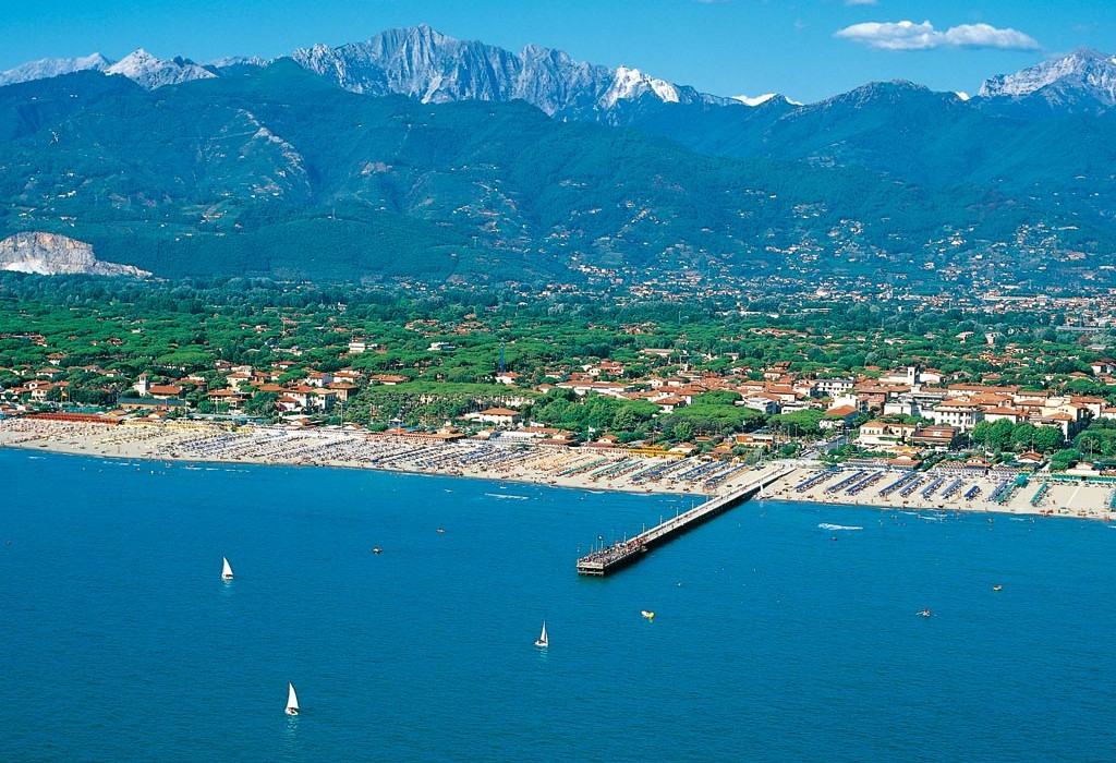 augustus hotel forte dei marmi beach