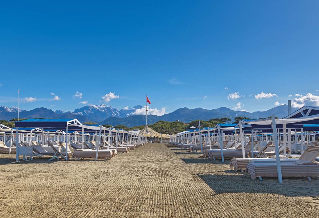 augustus hotel forte dei marmi beach