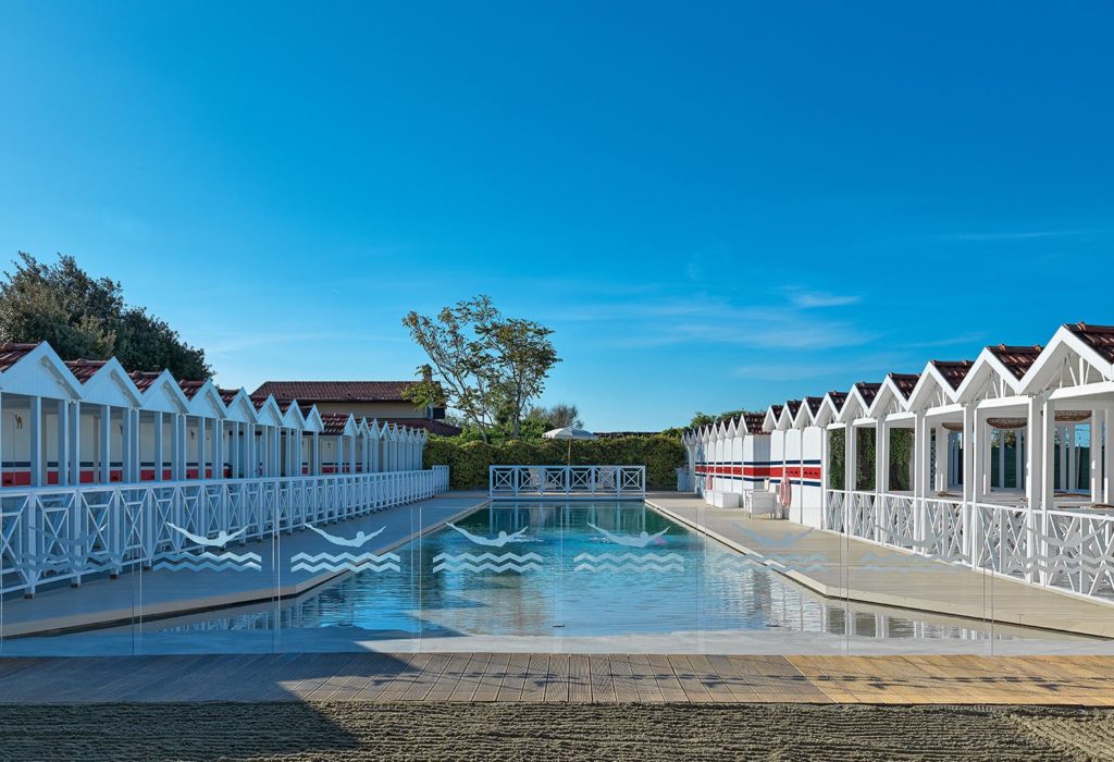 augustus hotel forte dei marmi pool