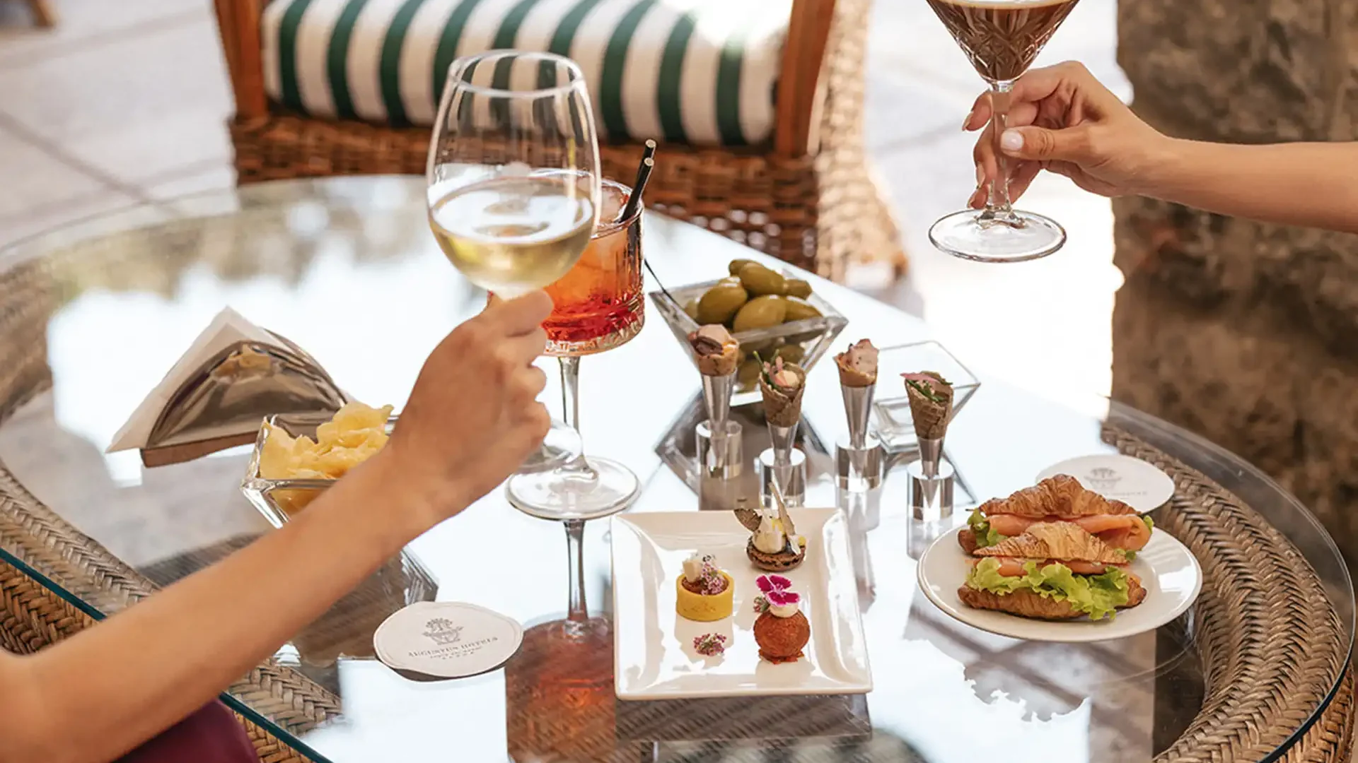 Hotel Restaurant Forte dei Marmi-11 aprile